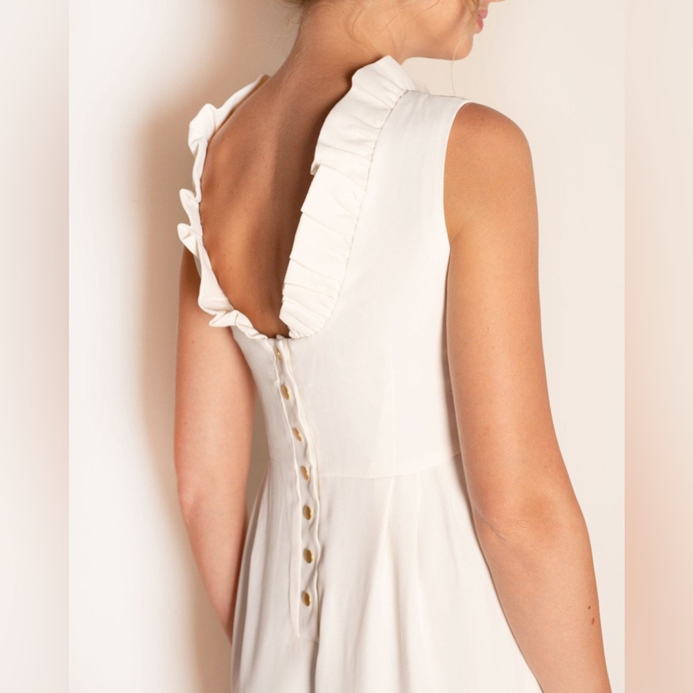 Camilyn Beth Ivory Dress with Ruffle Detail-Size 2 - Picture 4 of 12